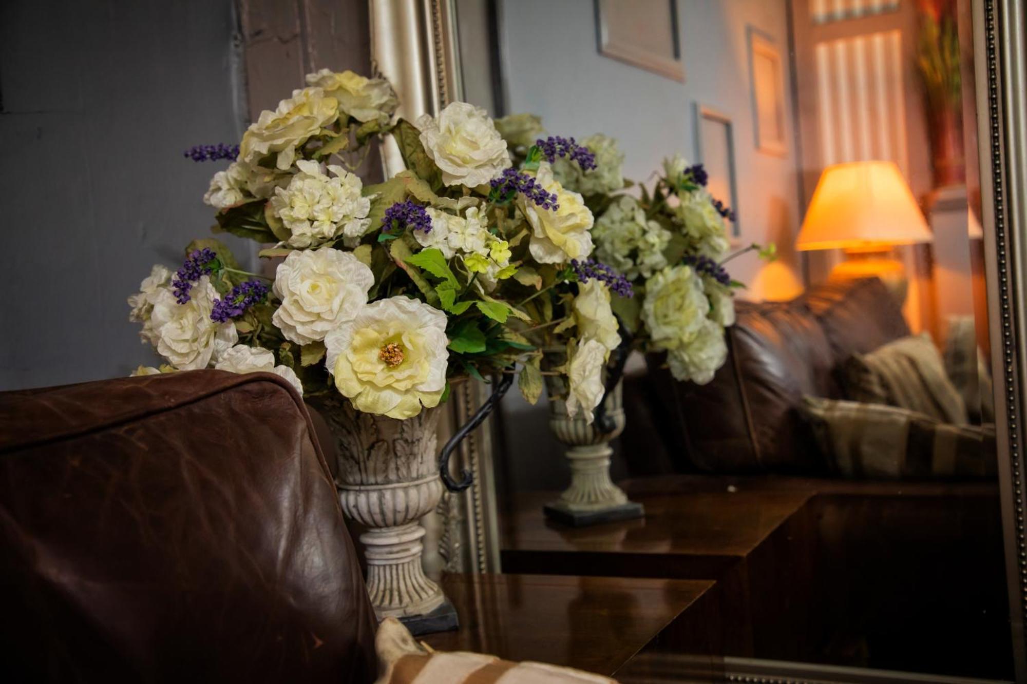 Апартаменты The Secret Garden Newark-on-Trent  Экстерьер фото