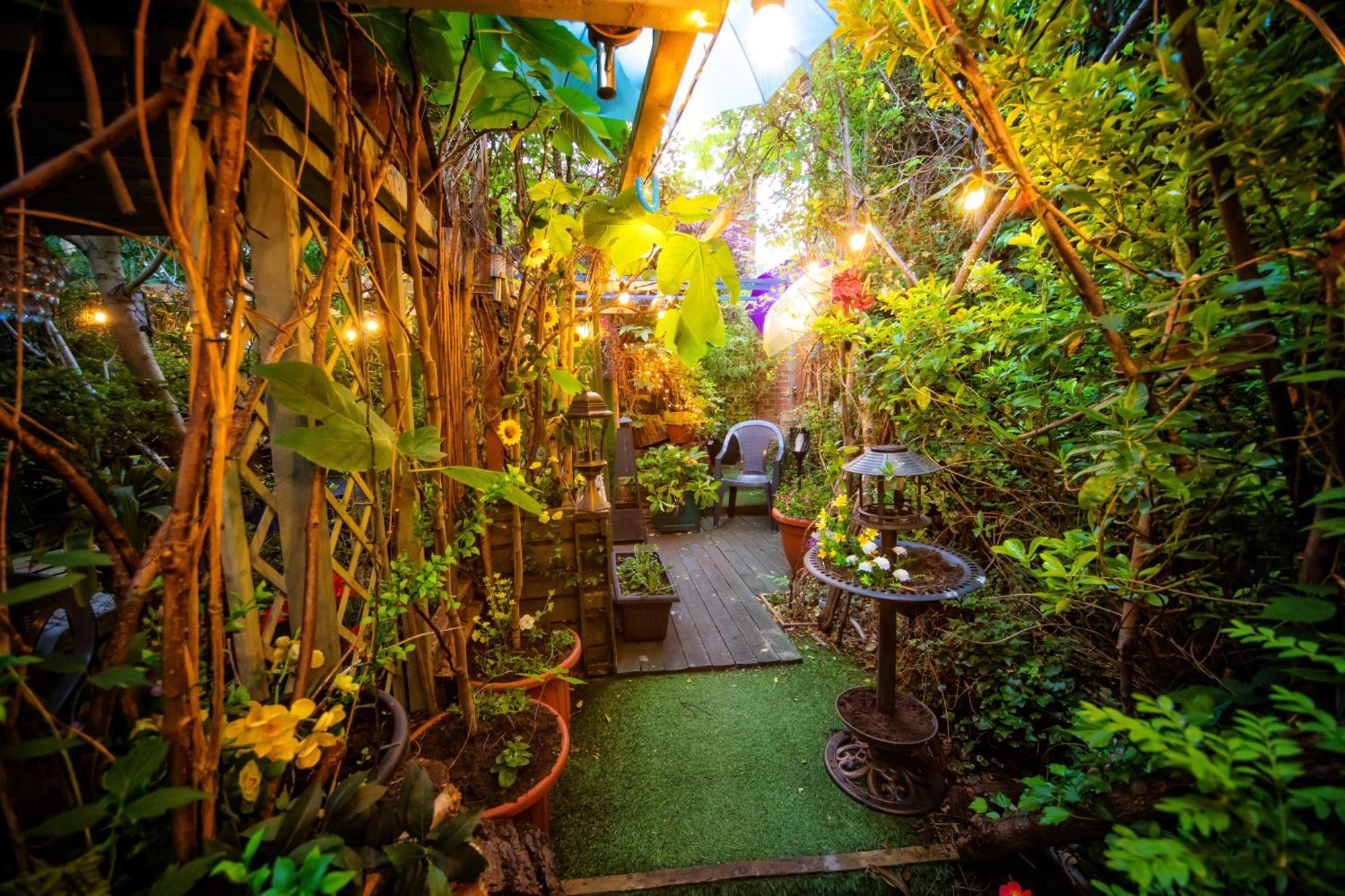 Апартаменты The Secret Garden Newark-on-Trent  Экстерьер фото