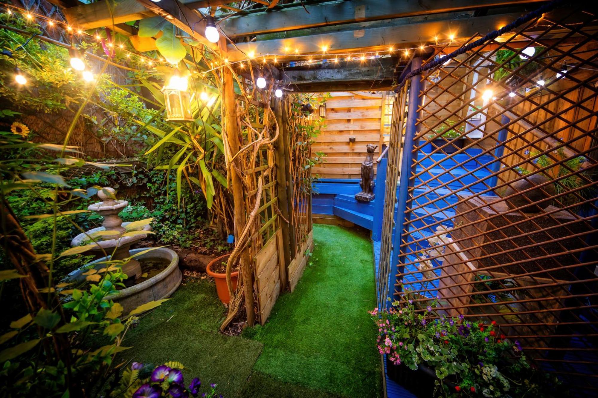Апартаменты The Secret Garden Newark-on-Trent  Экстерьер фото